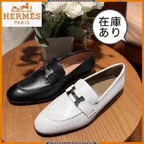 超希少《純白の清楚感》HERMES モカシンパリ ホワイトローファー