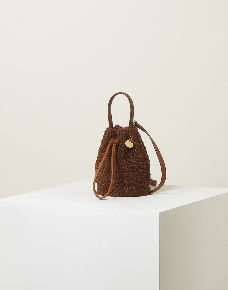 ハンドバッグ JILLSTUART COIN CHARM FLEECE BUCKET BAG BBH5567 JILLSTUART COIN CHARM FLEECE BUCKET BAG BBH5567 (JILLSTUART