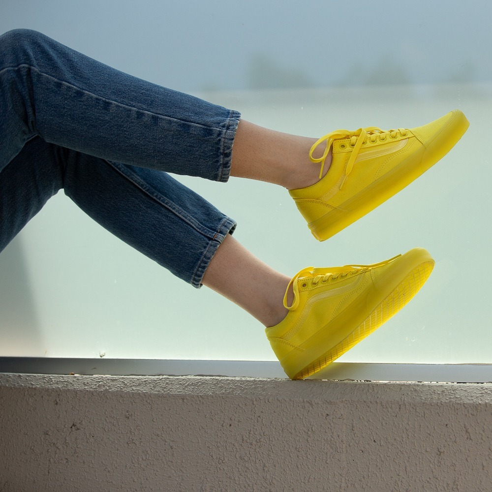 注目 !! UNISEX☆VANS UA OLD SKOOL Translucent Skate Shoe