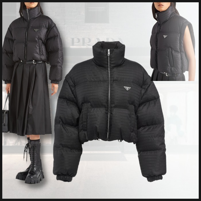 ☆PRADA☆Re-Nylonクロップド ダウンジャケットフード付