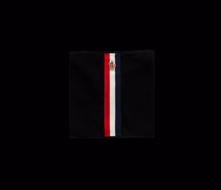 MONCLER GRENOBLE 2022/23新作キッズ ロゴ付きネックウォーマー