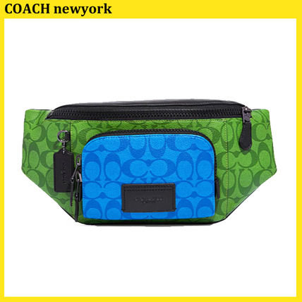 Coach(コーチ) ショルダーバッグ(メンズ) - 海外通販のBUYMA