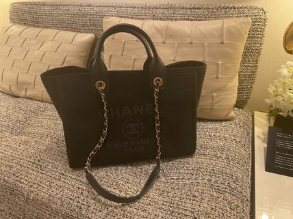 CHANEL(シャネル) トートバッグ(レディース) - 海外通販のBUYMA