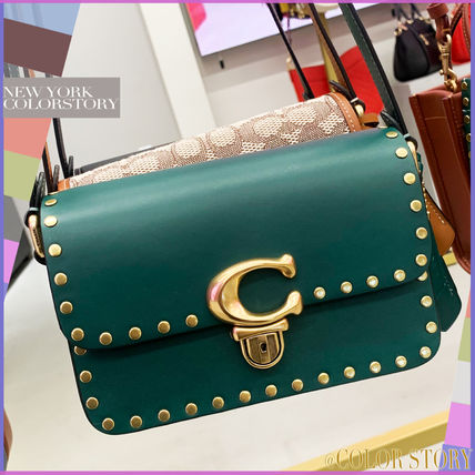 スタッズ Coach x バッグ・カバン(レディース) - 海外通販のBUYMA