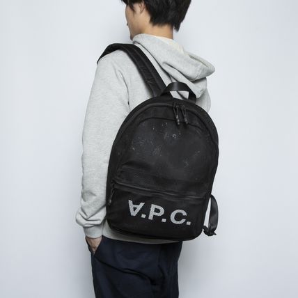 A.P.C. x バックパック・リュック(メンズ) - 海外通販のBUYMA