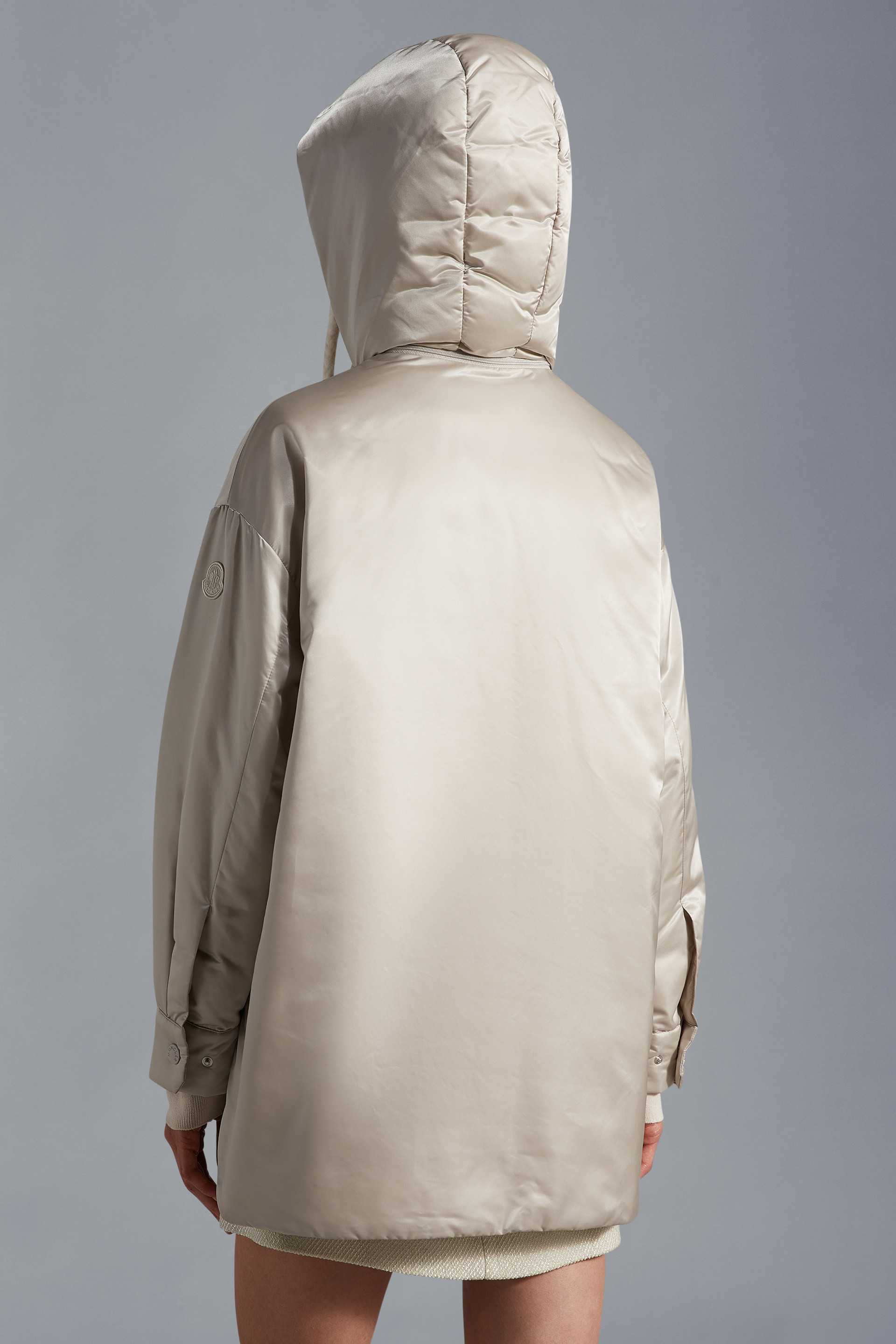 MONCLER2022/23秋冬 フード付き サテンダウンジャケット GIFFRE MONCLER2022/23秋冬 フード付き サテンダウンジャケット GIFFRE