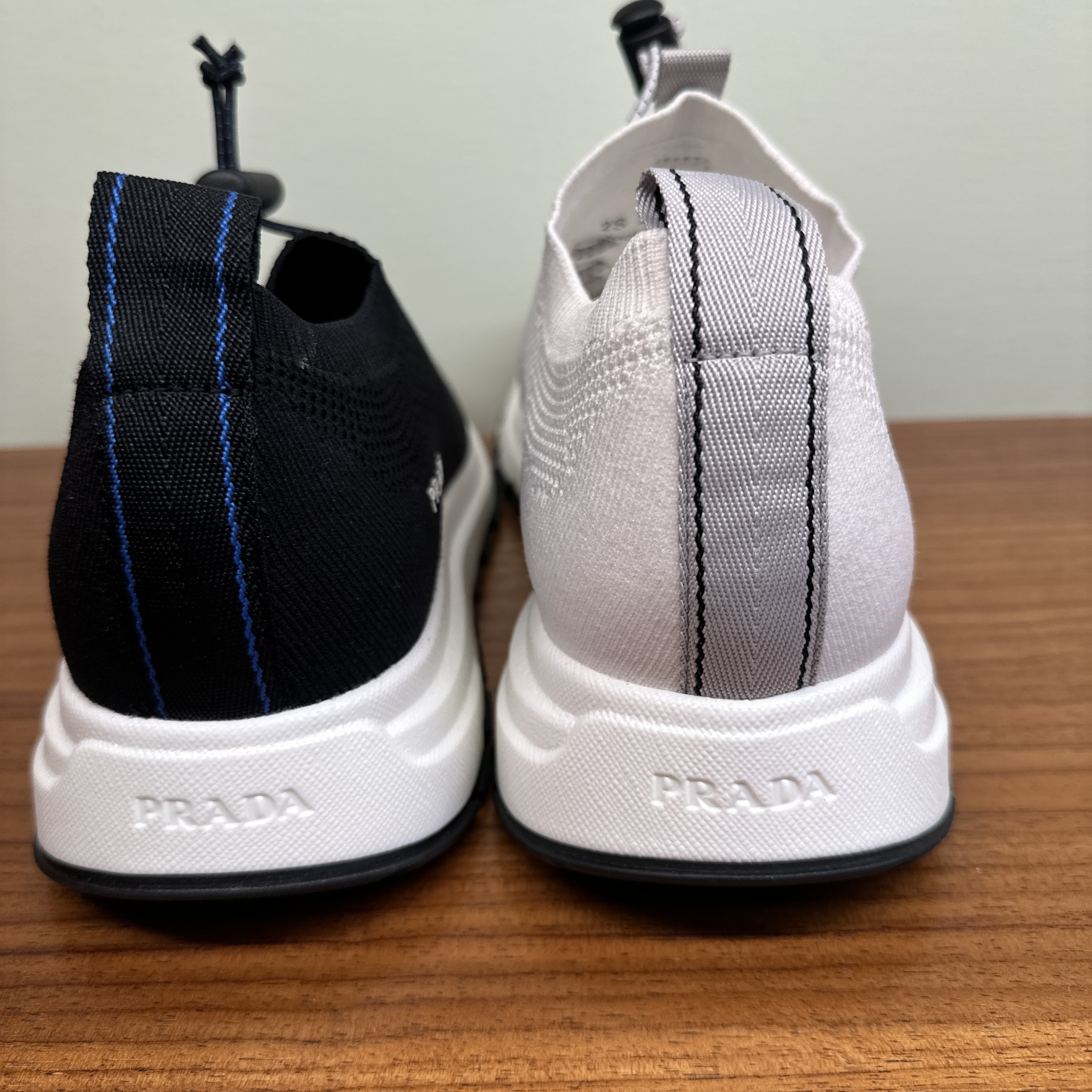 【VIPセール】PRADA プラダ MEN スニーカー 2S2953 VIPセール】PRADA プラダ MEN スニーカー 2S2953