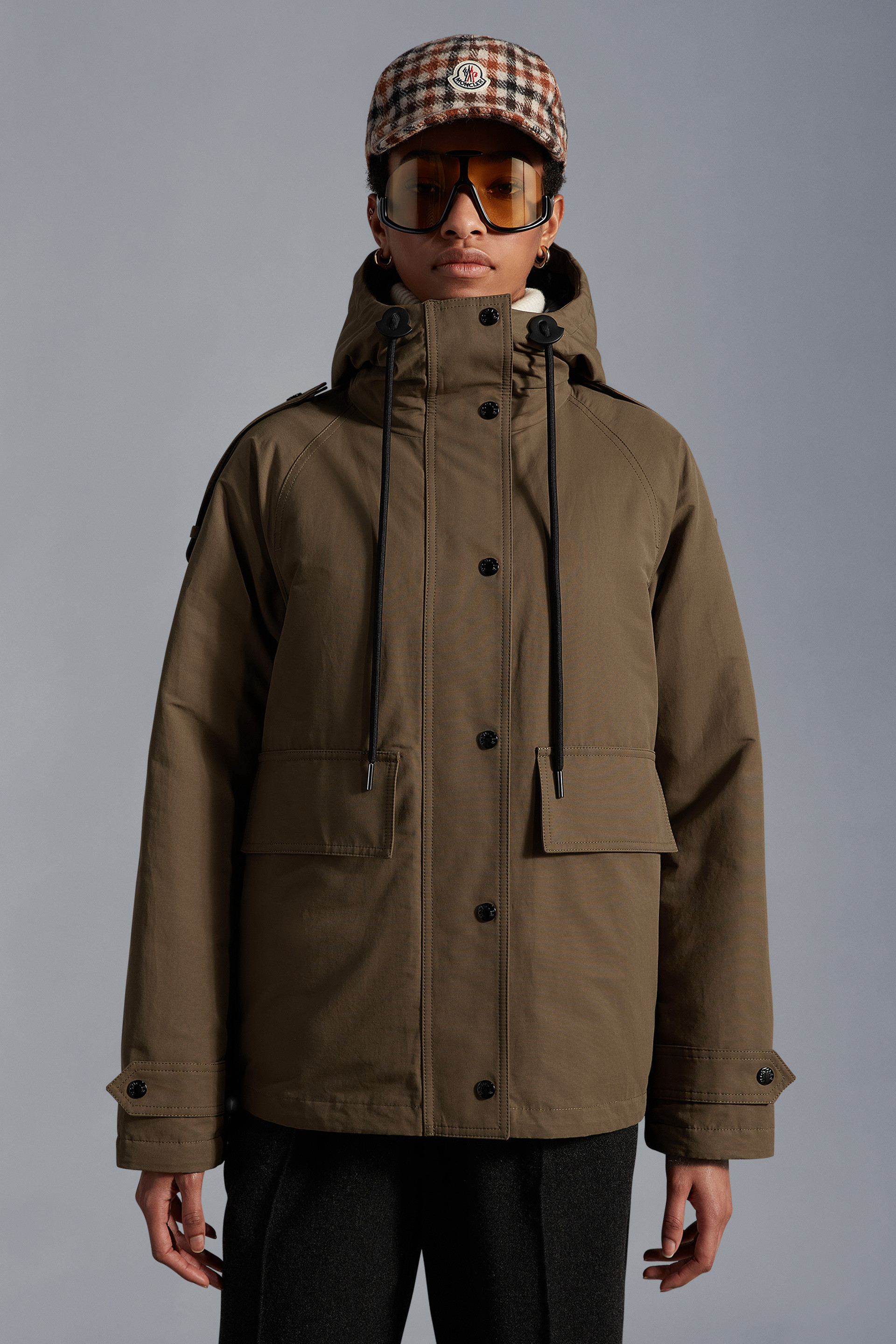 MONCLER2022/23秋冬新作 フード付きダウンジャケット BADETE