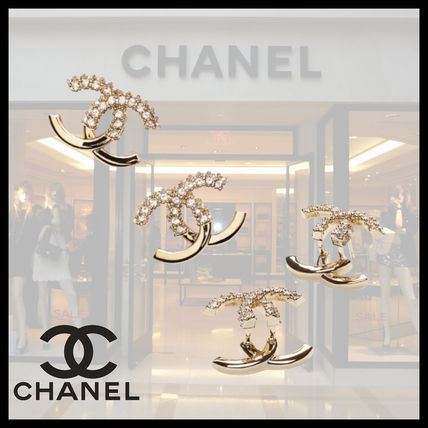 CHANEL x ピアス(レディース) - 海外通販のBUYMA