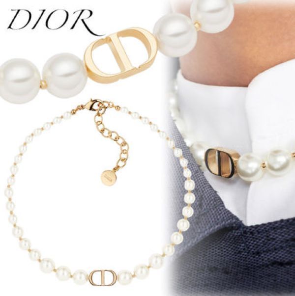 国内発送!【DIOR】30 MONTAIGNE チョーカー CD ロゴ 国内発送!【DIOR】30 MONTAIGNE チョーカー CD ロゴ
