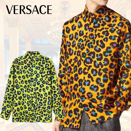 レオパード(ヒョウ柄) VERSACE x シャツ(メンズ) - 海外通販のBUYMA
