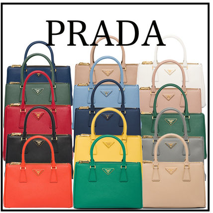 バニティバッグ PRADA x バッグ・カバン(レディース) - 海外通販のBUYMA