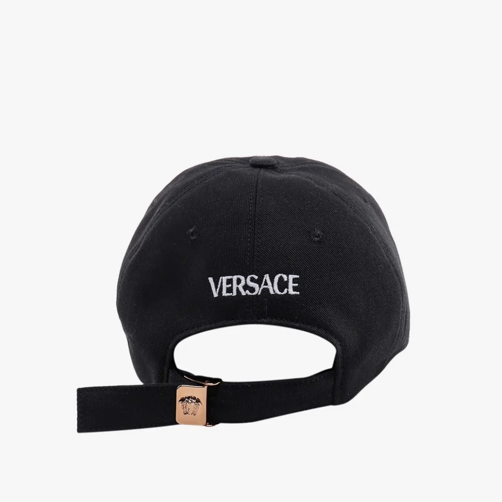 VERSACE】ベースボールキャップ - agropos.com.br