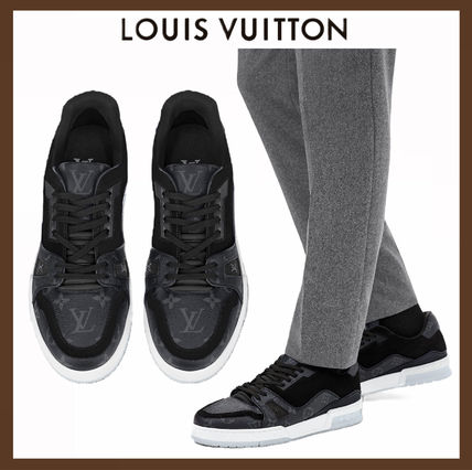 キャンバス,スニーカー Louis Vuitton(ルイヴィトン) - 海外通販のBUYMA