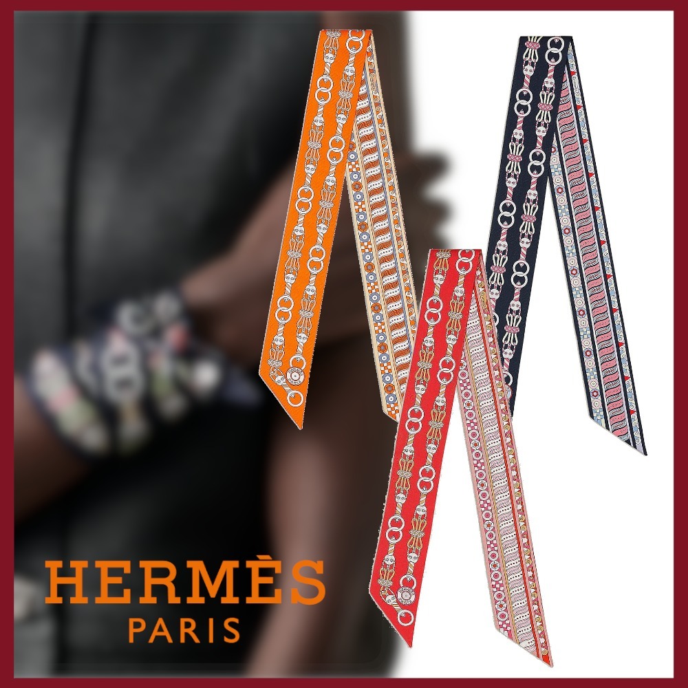 即日発送 今年人気のブランド品や HERMES★ツイリー エルメス Harnais HARNAIS ツイリー en QUI Rosace