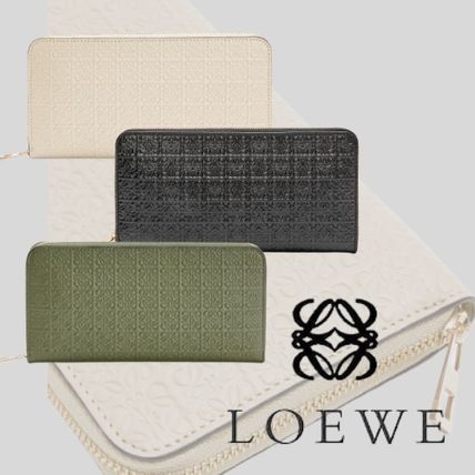 LOEWE x 長財布(レディース) - 海外通販のBUYMA