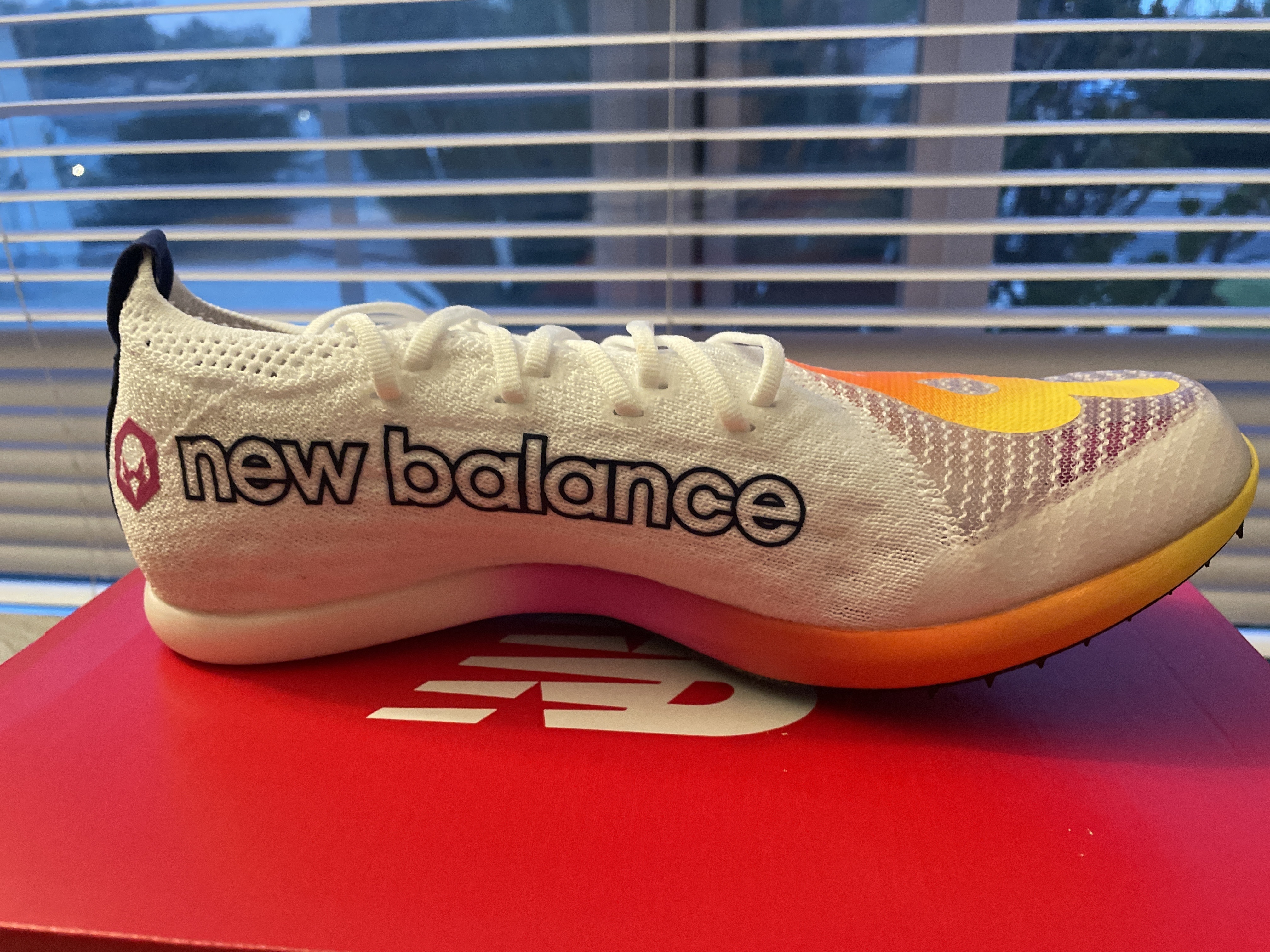 New Balance FuelCell MD-X - UMDELRE2