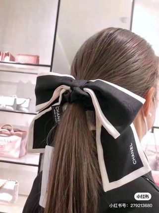 シュシュ CHANEL(シャネル) ヘアアクセサリー(レディース) - 海外通販 ...
