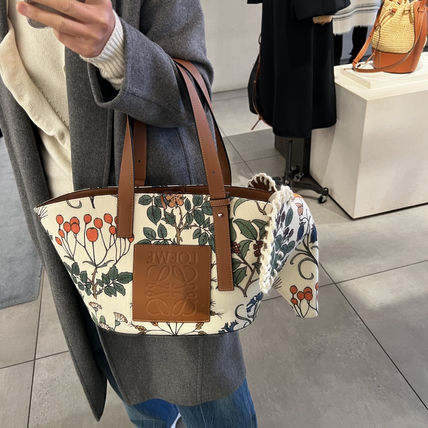 LOEWE(ロエベ) トートバッグ(レディース) - 海外通販のBUYMA