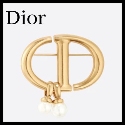 ブローチ Dior x アクセサリー(レディース) - 海外通販のBUYMA