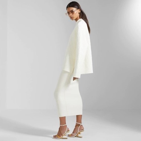 ◇FENDI◇スタイルは自由自在!大人のおしゃれFFペンシルスカート - www (激安通販サイト) fendi ffペンシルスカート ロングスカート