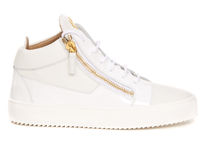GIUSEPPE ZANOTTI(ジュゼッペザノッティ) - 海外通販のBUYMA