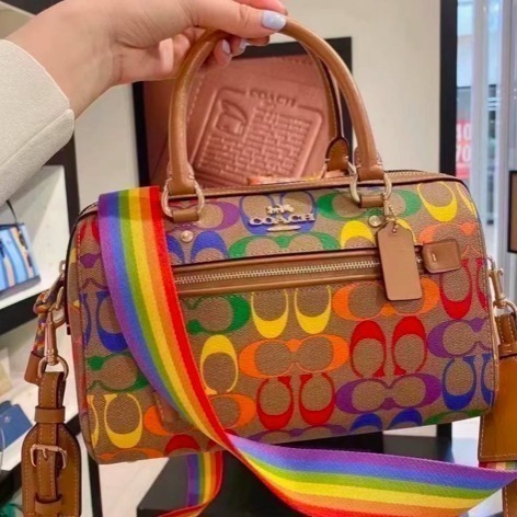 セール☆Coach Rowanレインボーシグネチャーロゴ2wayサッチェル
