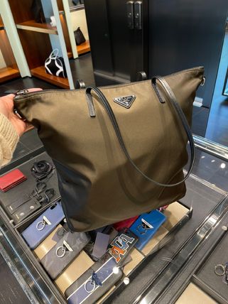 ナイロン,斜めがけ PRADA(プラダ) - 海外通販のBUYMA