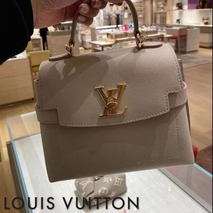 Louis Vuitton Shoulder Bags Casual Style Chain Leather Party Style Office Style