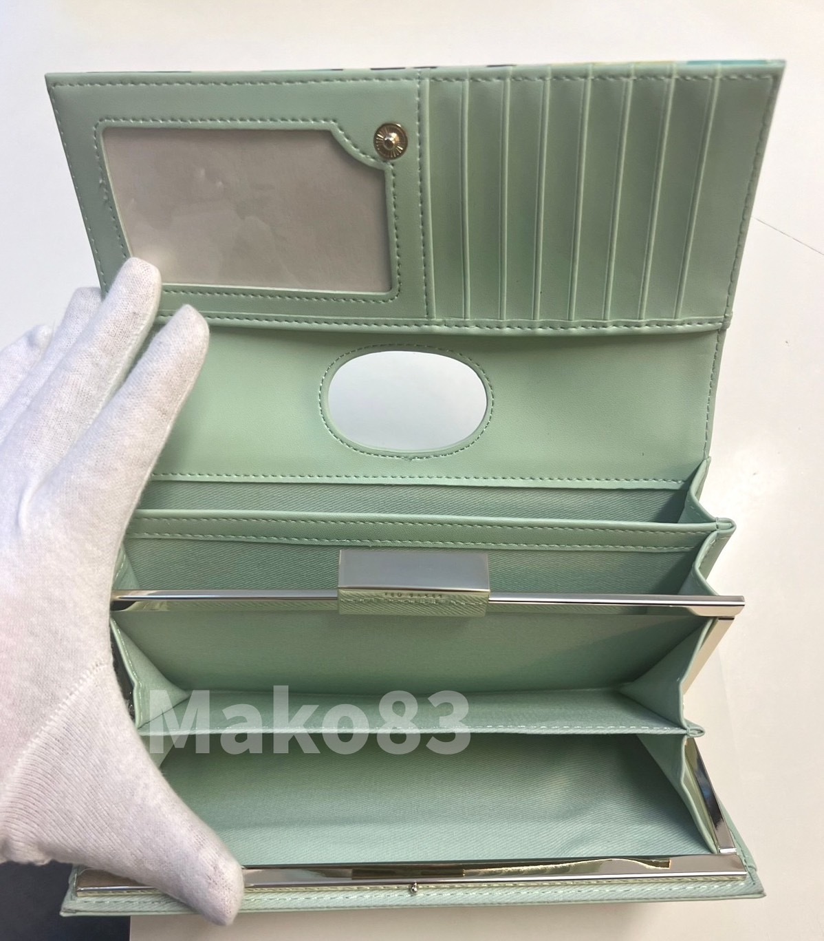 TED BAKER】NIKTA ブラッシュストロークプリント がま口長財布