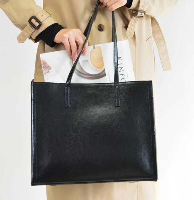 【韓国 】NATIONAL PUBLICITY♪MODENA HQ クロス トートバッグ 韓国 】NATIONAL PUBLICITY♪MODENA HQ クロス トートバッグ