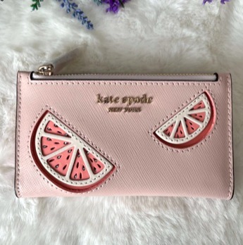 kate spade tiniグレープフルーツスリムバイフォールド財布