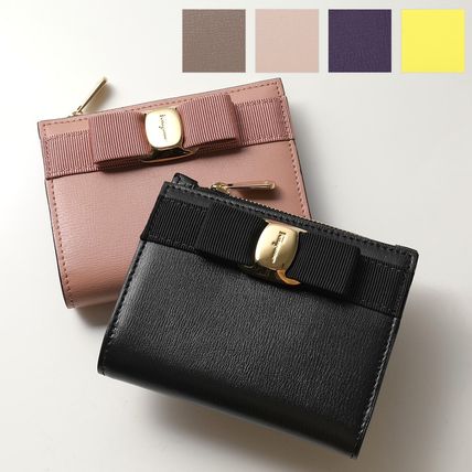 FERRAGAMO(フェラガモ) 折りたたみ財布(レディース) - 海外通販のBUYMA