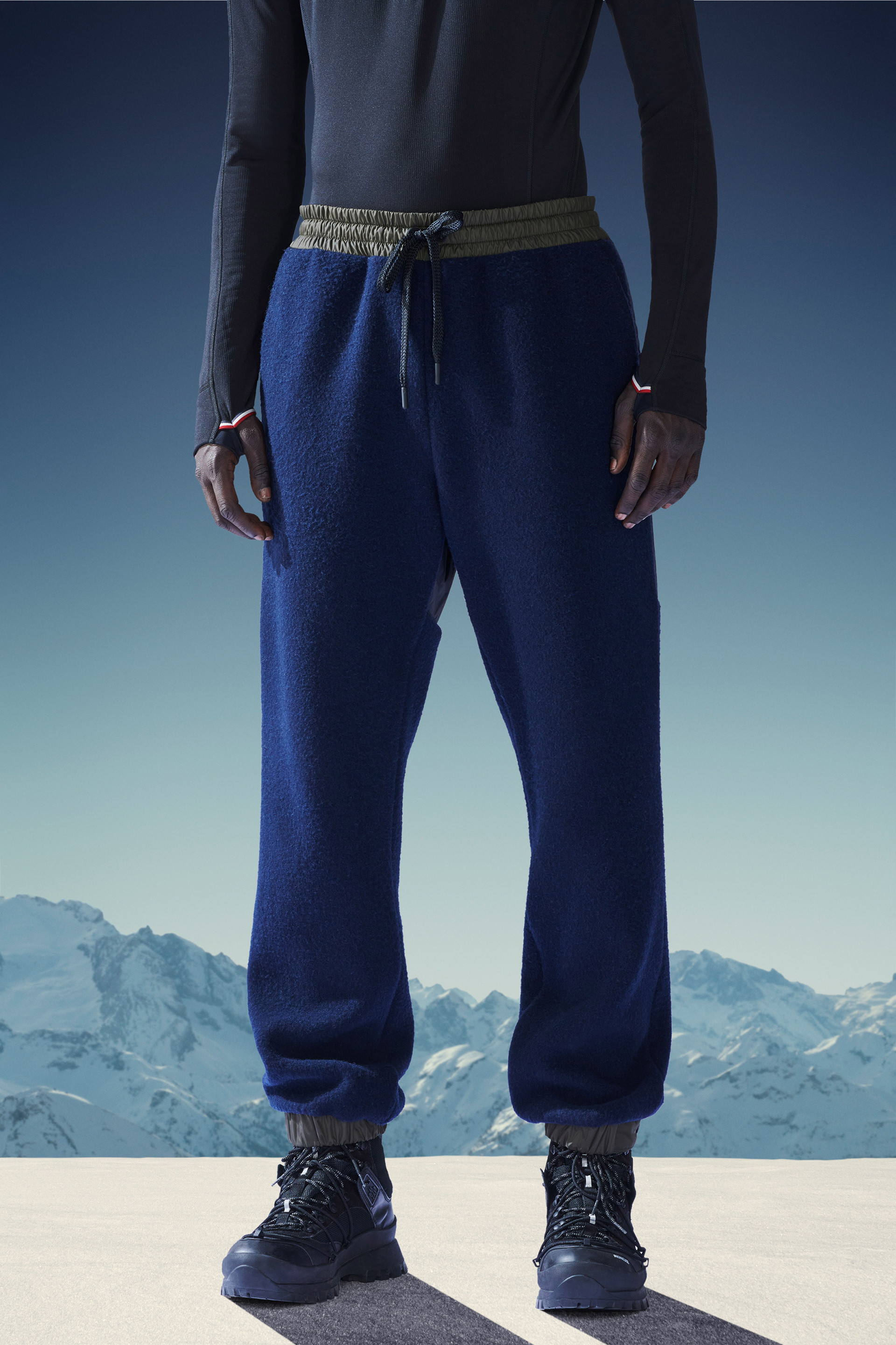 MONCLER GRENOBLE 2022/23秋冬新作 防水・防風ショートパンツ MONCLER GRENOBLE 2022/23秋冬新作 防水・防風ショートパンツ