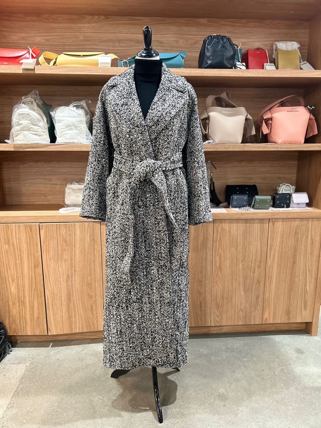 AMI PARIS ｜アミパリス ベルト付き ウール ロングコート