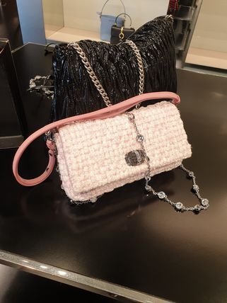 ビジュー MiuMiu x バッグ・カバン(レディース) - 海外通販のBUYMA