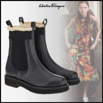FERRAGAMO(フェラガモ) ショートブーツ・ブーティ(レディース) - 海外 ...