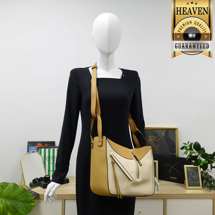 １点限り！VIPセール★累積売上総額第１位！┃LOEWE★326.30KS35