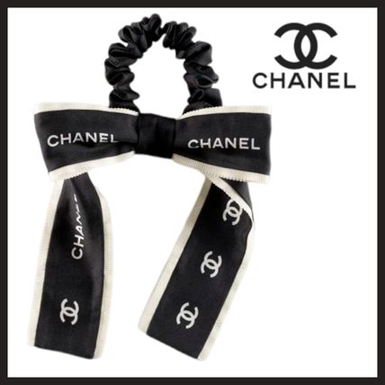 シュシュ CHANEL x ヘアアクセサリー(レディース) - 海外通販のBUYMA