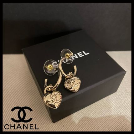 ハート ピアス CHANEL(シャネル) - 海外通販のBUYMA