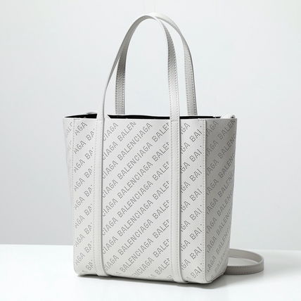 ホワイト(白)系 BALENCIAGA EVERYDAY x トートバッグ(レディース ...