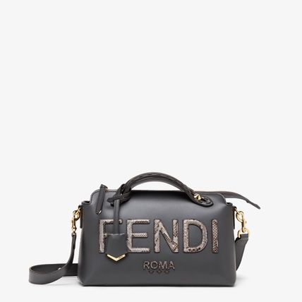 FENDI x ハンドバッグ(レディース) - 海外通販のBUYMA