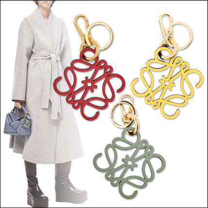 LOEWE Anagram x バッグチャーム(レディース) - 海外通販のBUYMA