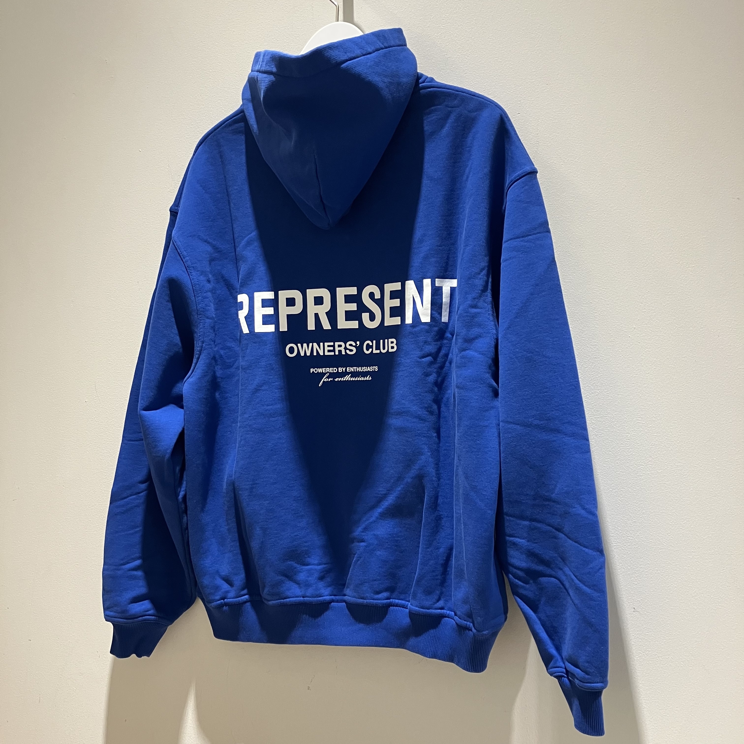 REPRESENT 品薄 フーディ OWNERS CLUB HOODIE 新品未使用です！