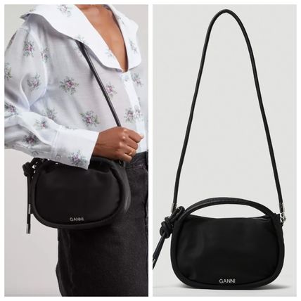 Ganni x ショルダーバッグ・ポシェット(レディース) - 海外通販のBUYMA Ganni x ショルダーバッグ・ポシェット(レディース) - 海外通販のBUYMA