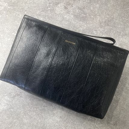 BALENCIAGA(バレンシアガ) クラッチバッグ(レディース) - 海外通販のBUYMA