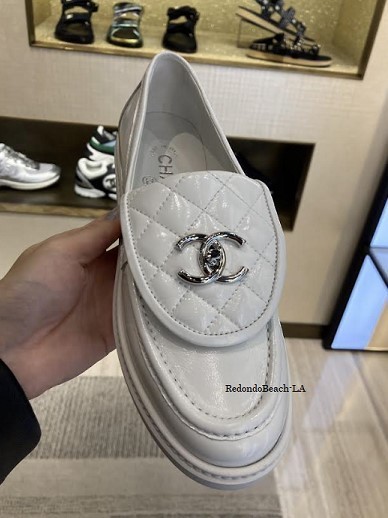 【大きめロゴとキルティングがかわいい☆】CHANEL ローファー キルティングが可愛い♪】CHANEL☆ローファー☆CCロゴ付き