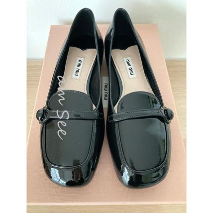 MiuMiu x フラットシューズ(レディース) - 海外通販のBUYMA