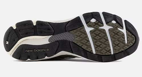 送料&関税込み New Balance MADE in USA 990v3 M990TO3 スエード 送料&関税込み New Balance MADE in USA 990v3 M990TO3 スエード