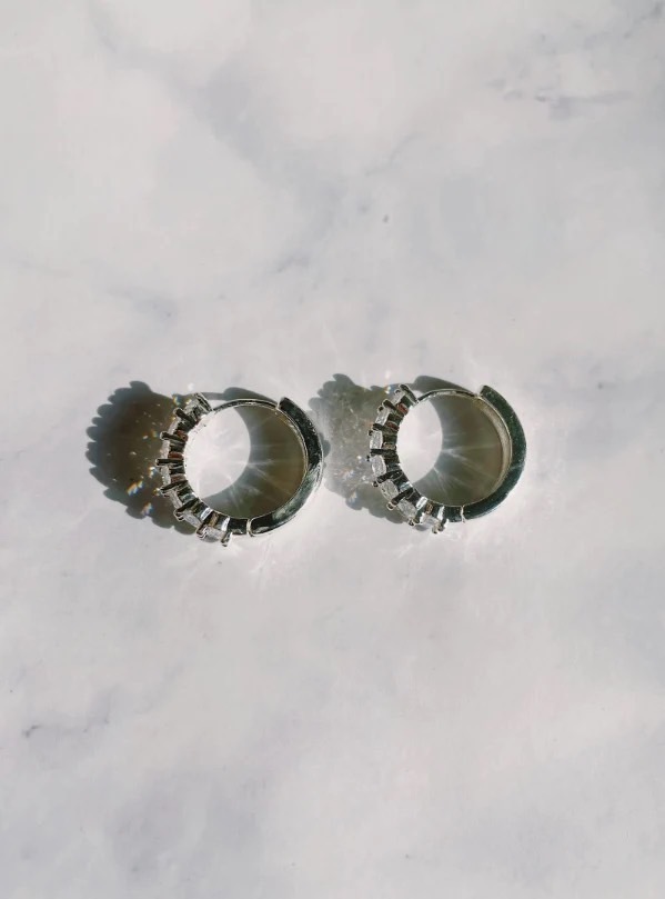 just LoveR.】Horizon Earrings△BTS愛用